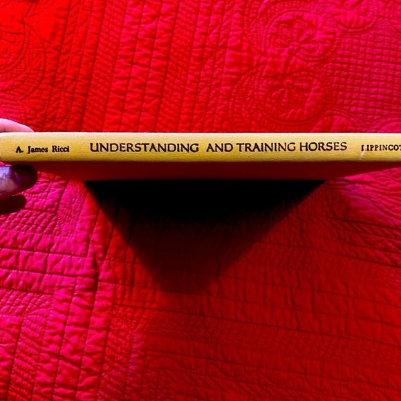 Other - Horse Book 📕